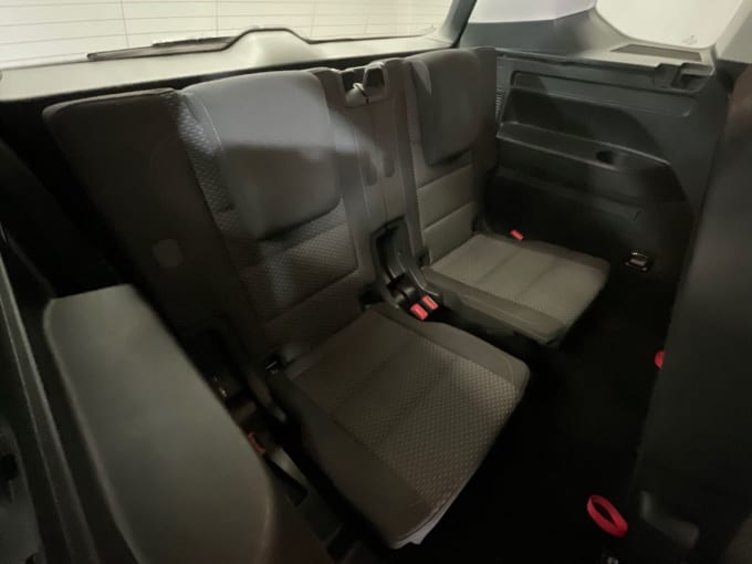 2025 Volkswagen Touran