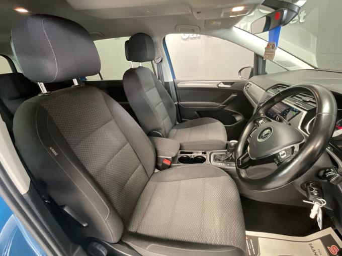 2025 Volkswagen Touran