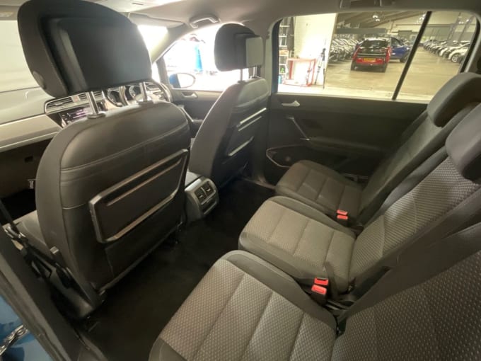 2025 Volkswagen Touran