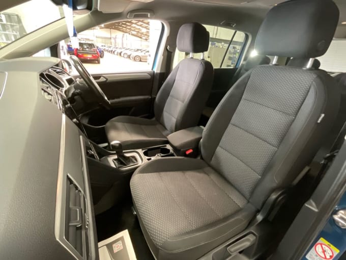 2025 Volkswagen Touran