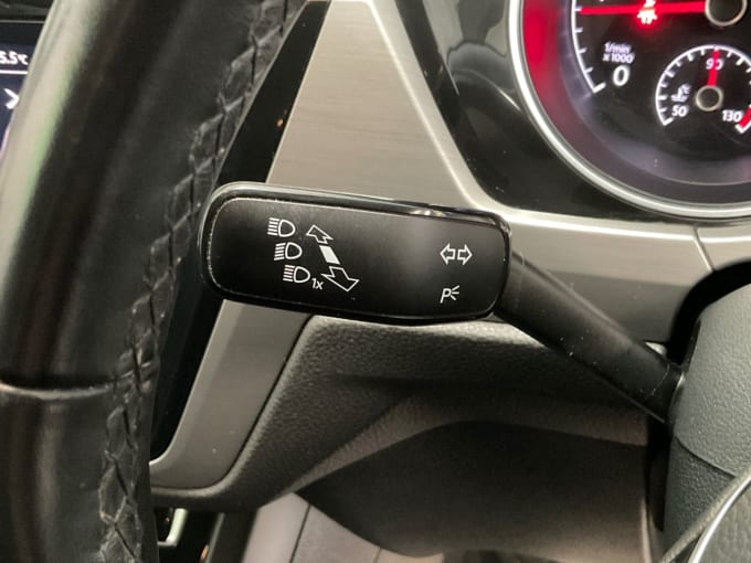 2025 Volkswagen Touran