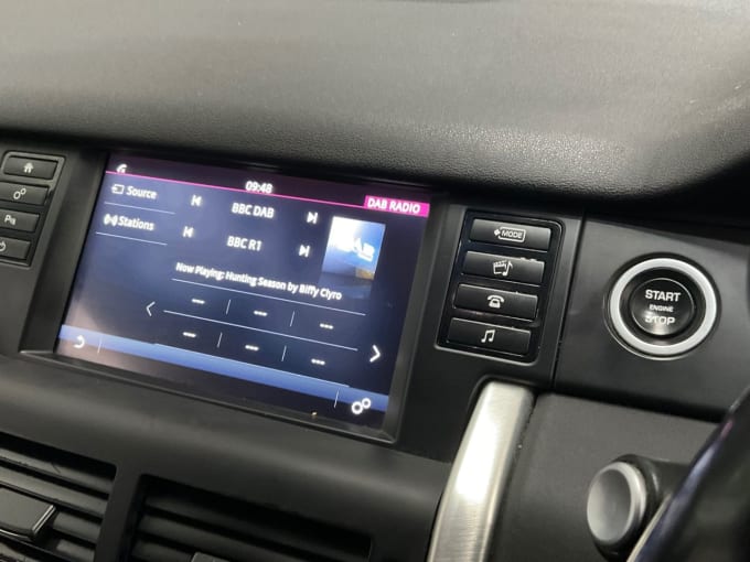 2025 Land Rover Discovery Sport