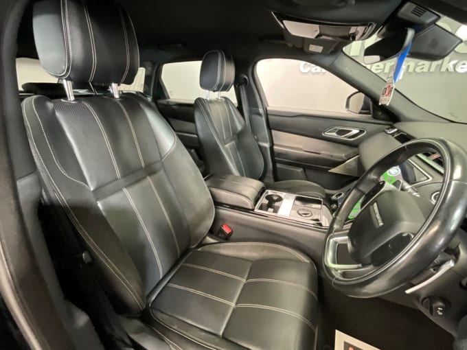 2025 Land Rover Range Rover Velar