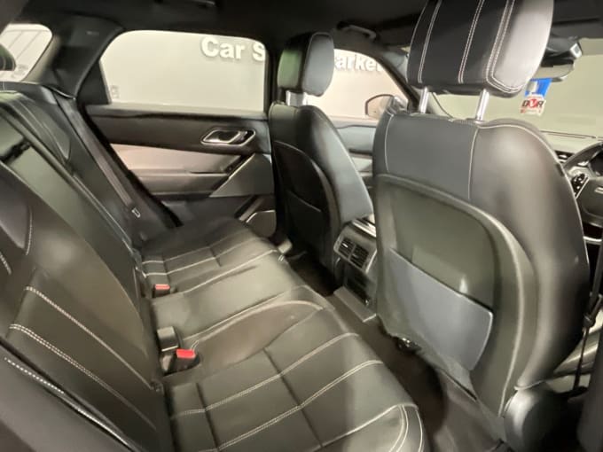 2025 Land Rover Range Rover Velar