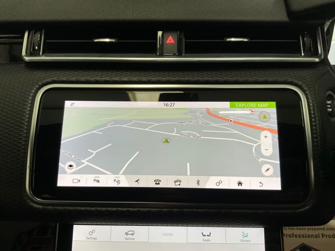 2025 Land Rover Range Rover Velar