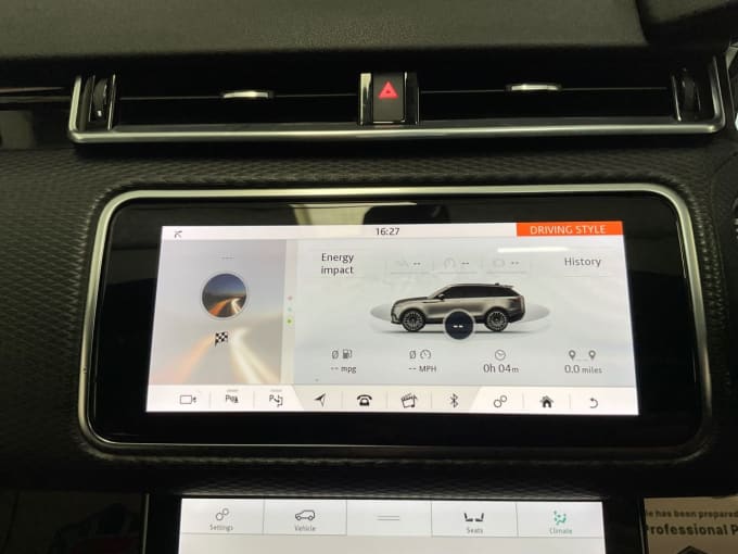 2025 Land Rover Range Rover Velar
