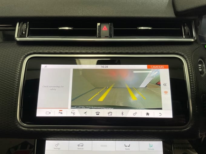 2025 Land Rover Range Rover Velar