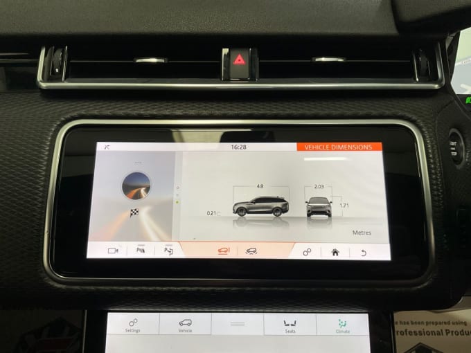 2025 Land Rover Range Rover Velar