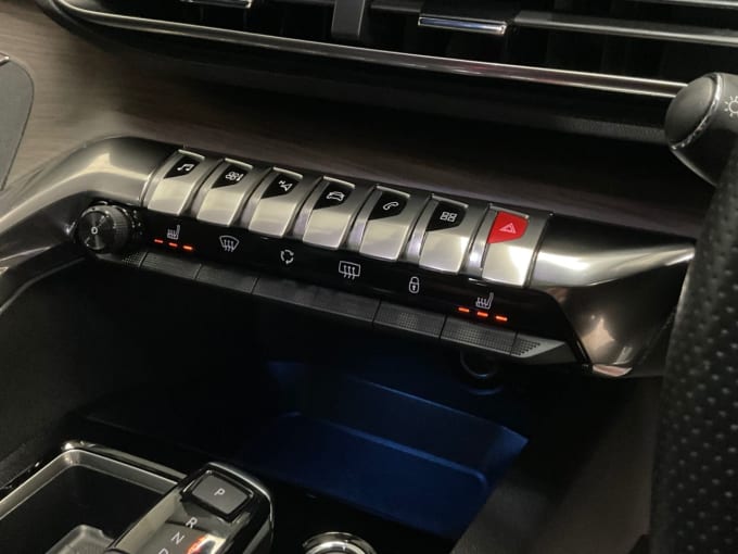 2025 Peugeot 3008