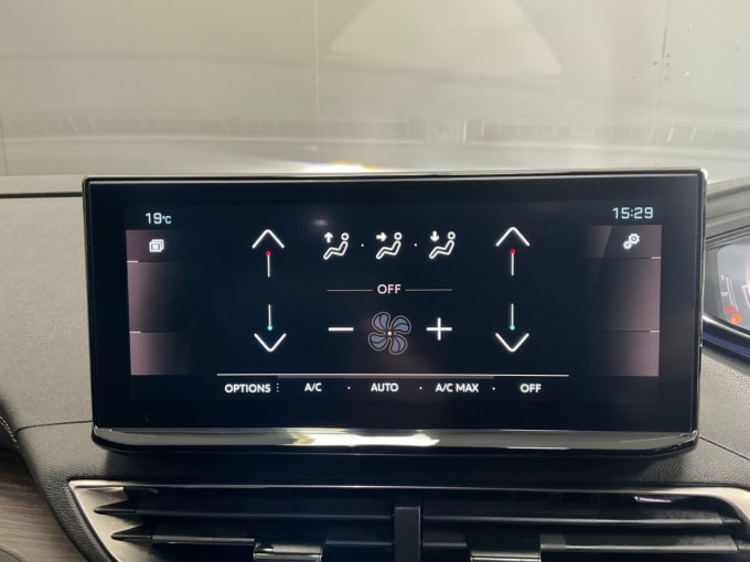 2025 Peugeot 3008