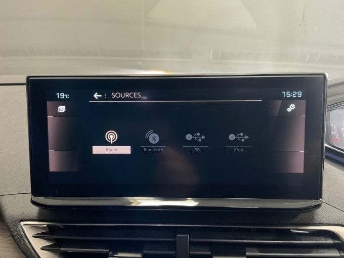 2025 Peugeot 3008