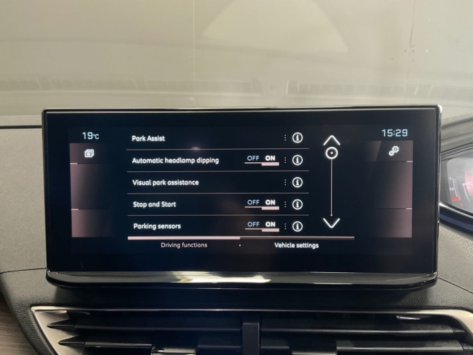 2025 Peugeot 3008