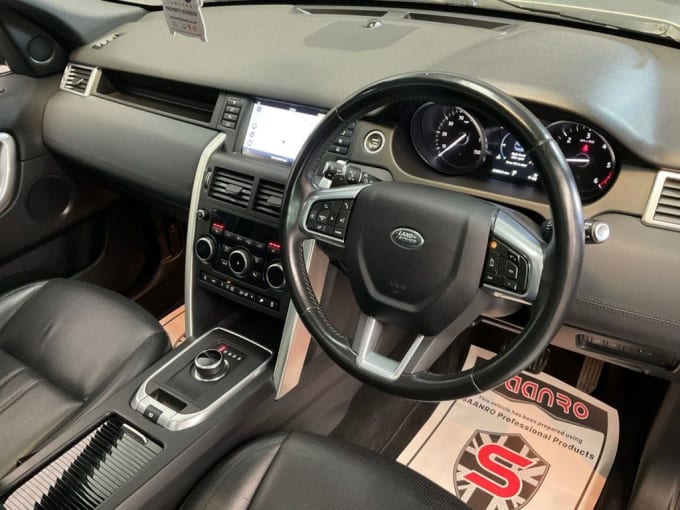 2025 Land Rover Discovery Sport