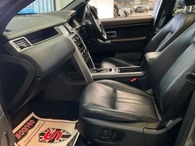2025 Land Rover Discovery Sport