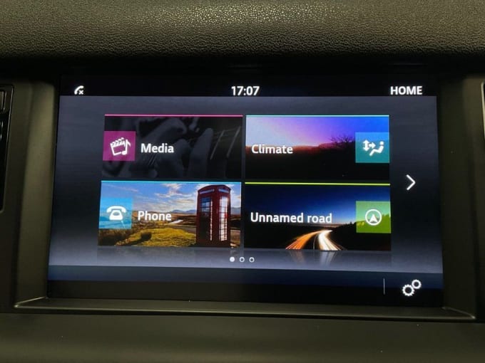 2025 Land Rover Discovery Sport