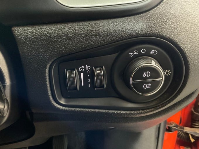 2025 Jeep Renegade