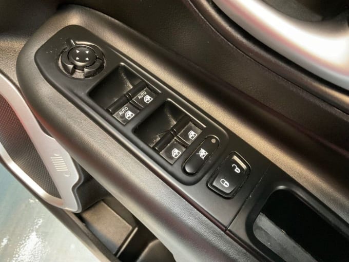 2025 Jeep Renegade