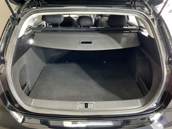 2025 Mg Mg 5