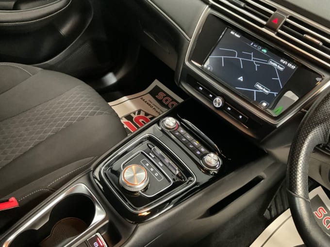 2025 Mg Mg 5