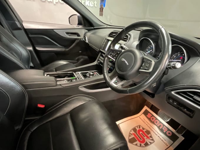 2025 Jaguar F-pace