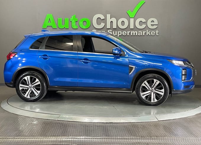 2025 Mitsubishi Asx