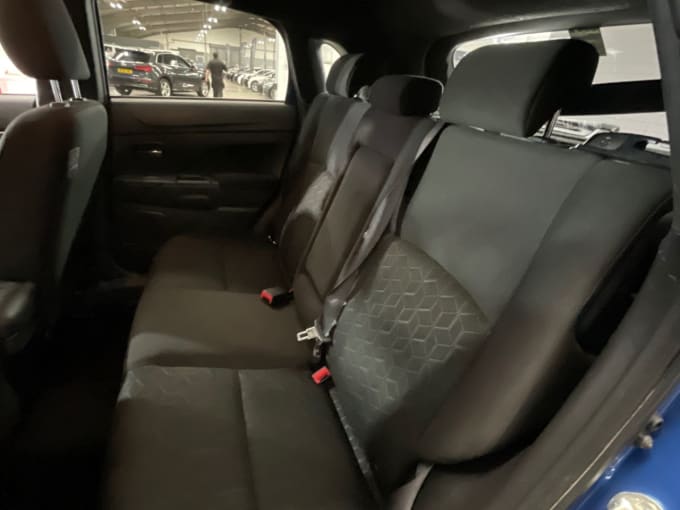 2025 Mitsubishi Asx