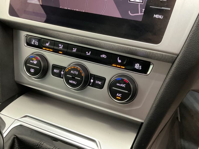 2025 Volkswagen Passat