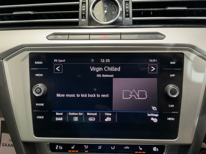 2025 Volkswagen Passat