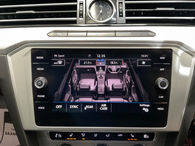 2025 Volkswagen Passat