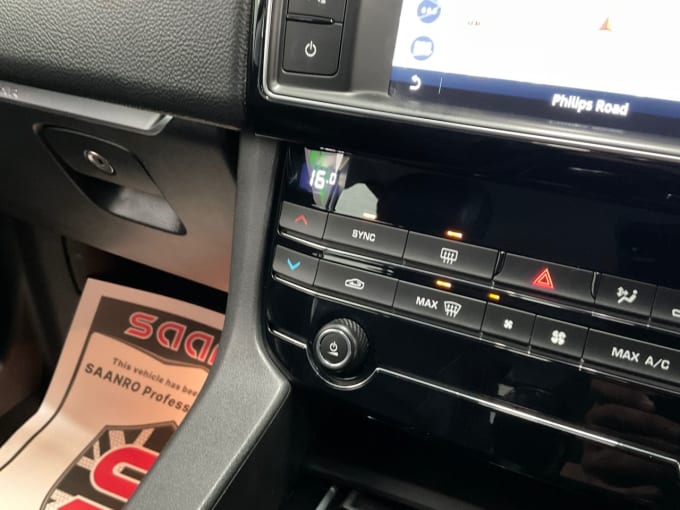 2025 Jaguar F-pace