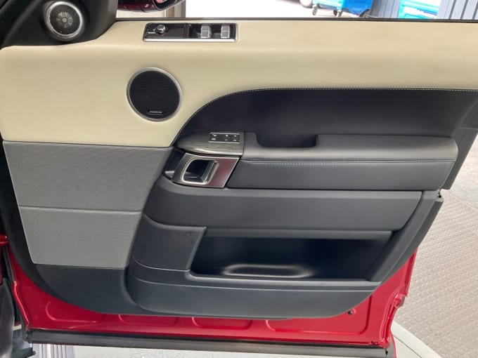 2025 Land Rover Range Rover Sport