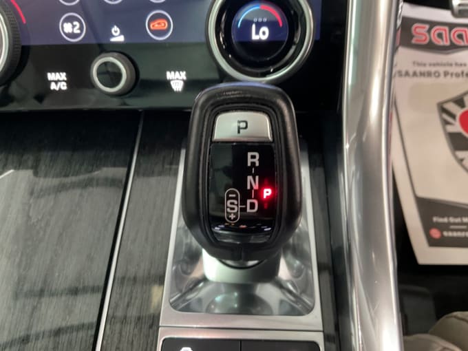 2025 Land Rover Range Rover Sport