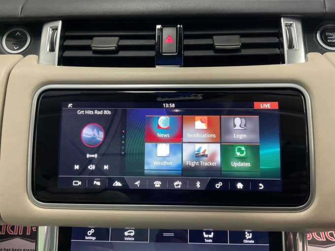 2025 Land Rover Range Rover Sport