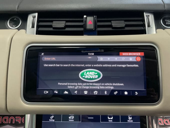 2025 Land Rover Range Rover Sport