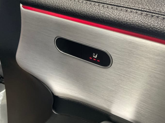 2025 Mercedes-benz Cla