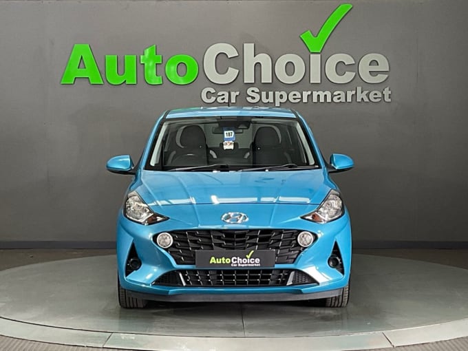 2025 Hyundai I10