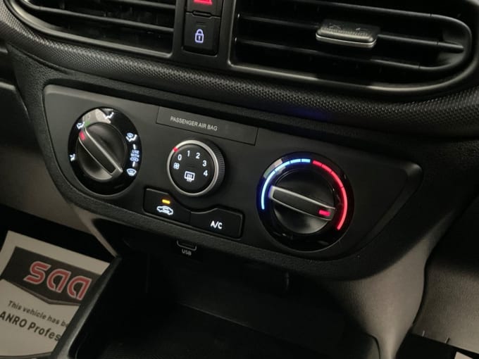2025 Hyundai I10