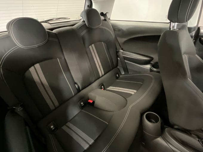 2025 Mini Hatch