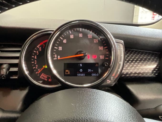 2025 Mini Hatch
