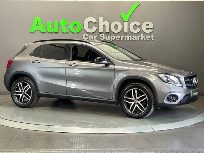 2025 Mercedes-benz 180