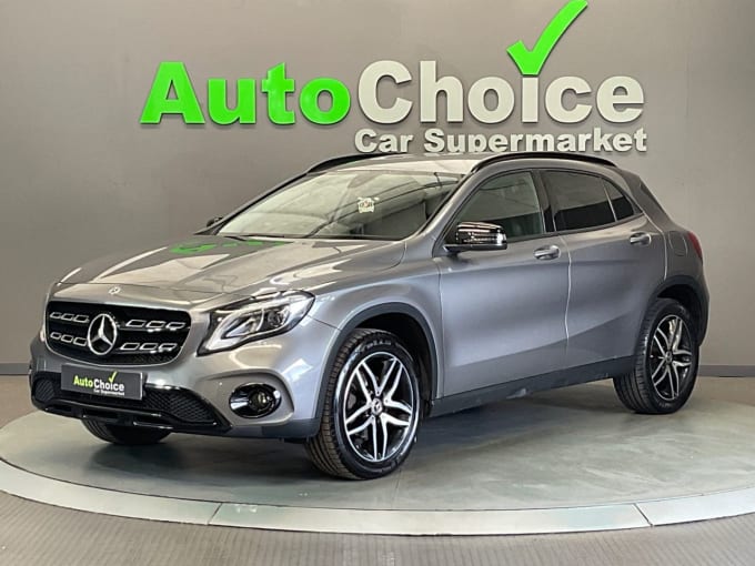 2025 Mercedes-benz 180