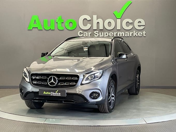 2025 Mercedes-benz 180