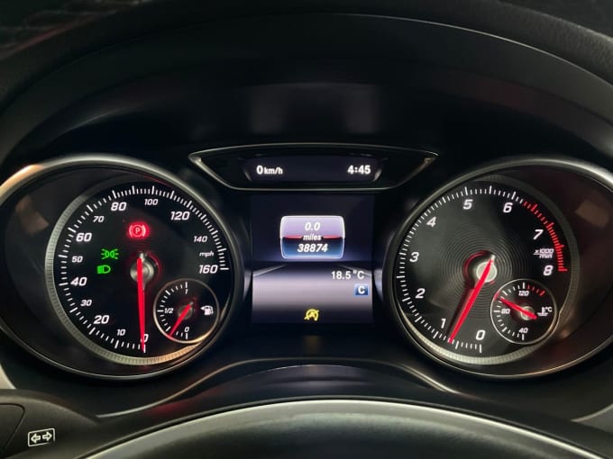 2025 Mercedes-benz 180