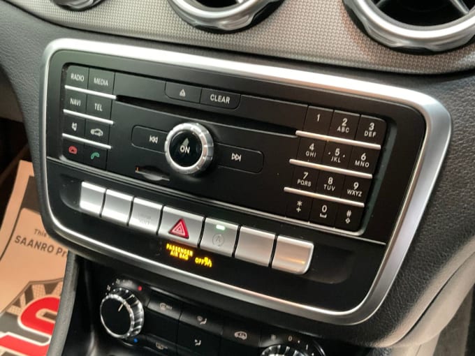 2025 Mercedes-benz 180