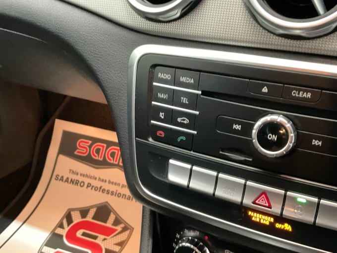 2025 Mercedes-benz 180