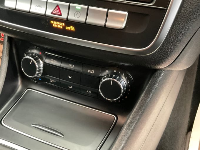 2025 Mercedes-benz 180
