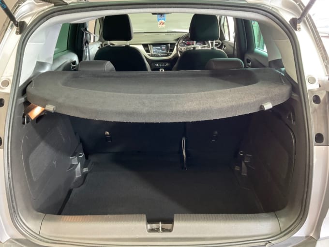 2025 Vauxhall Crossland X