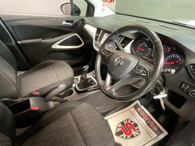 2025 Vauxhall Crossland X