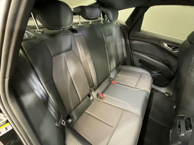 2025 Audi Q4 E-tron