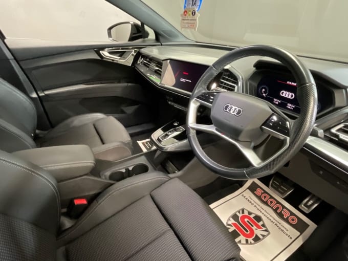 2025 Audi Q4 E-tron